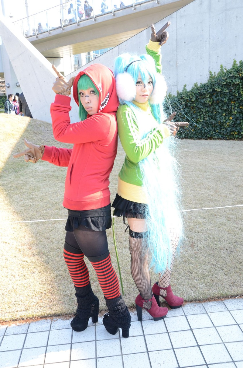 Illustration for article titled Salute Comiket's Cosplay Insanity: Day One